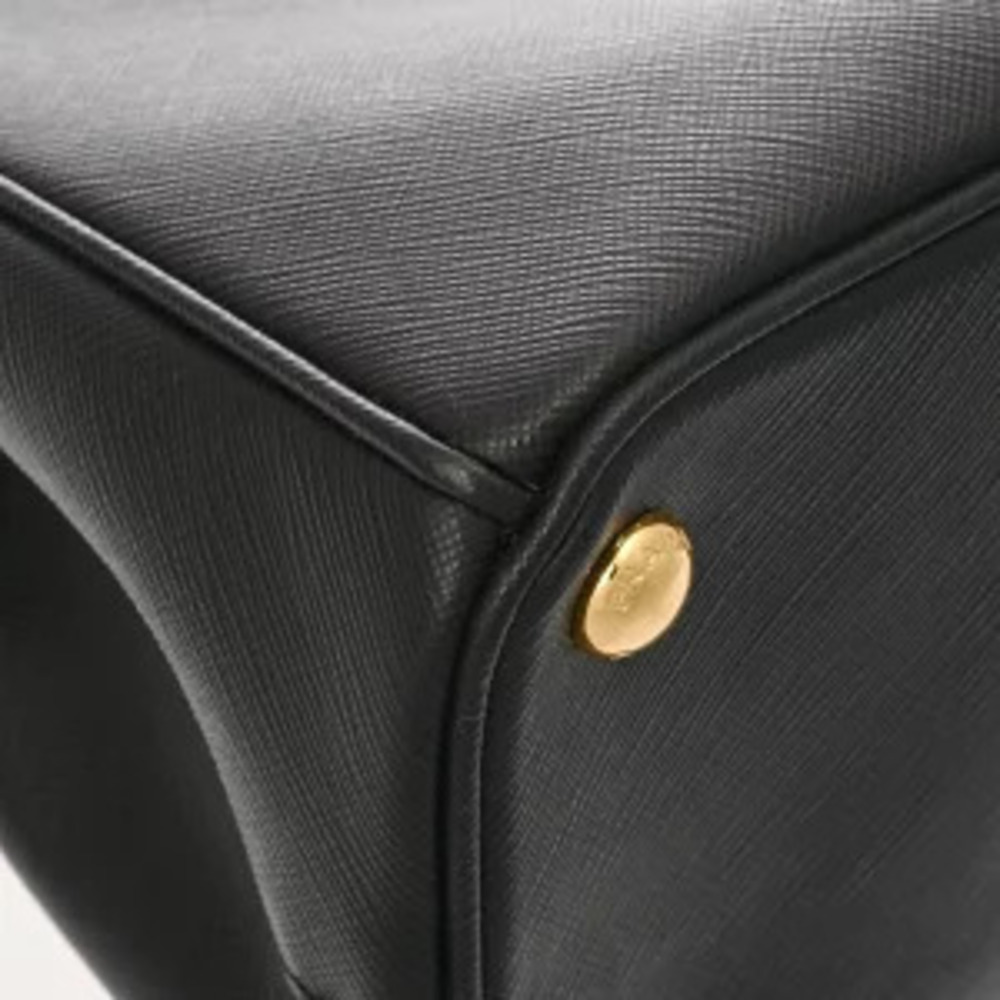 Prada Galleria Bag Black Saffiano Leather Handbag - Picture 5 of 9